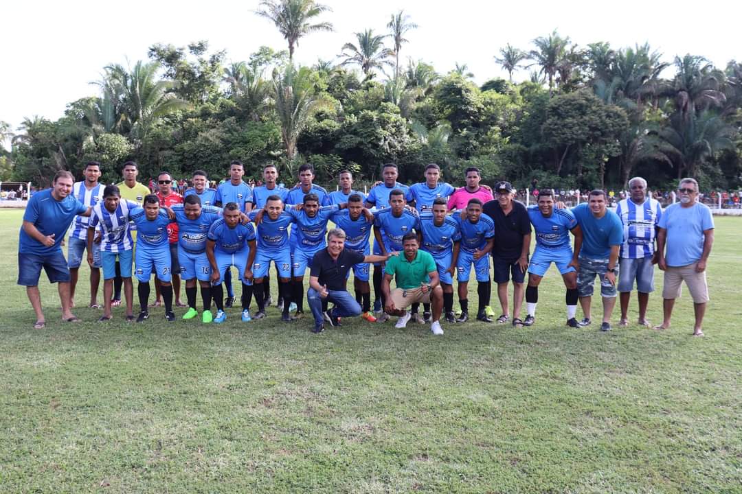 Prefeito João Luiz faz abertura do Campeonato da Canafístula  - Imagem 2