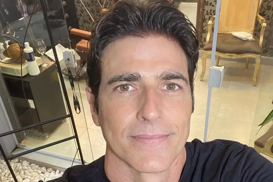 Assumiram! Se surpreenda com famosos que são bissexuais e você não sabia - imagem 117631