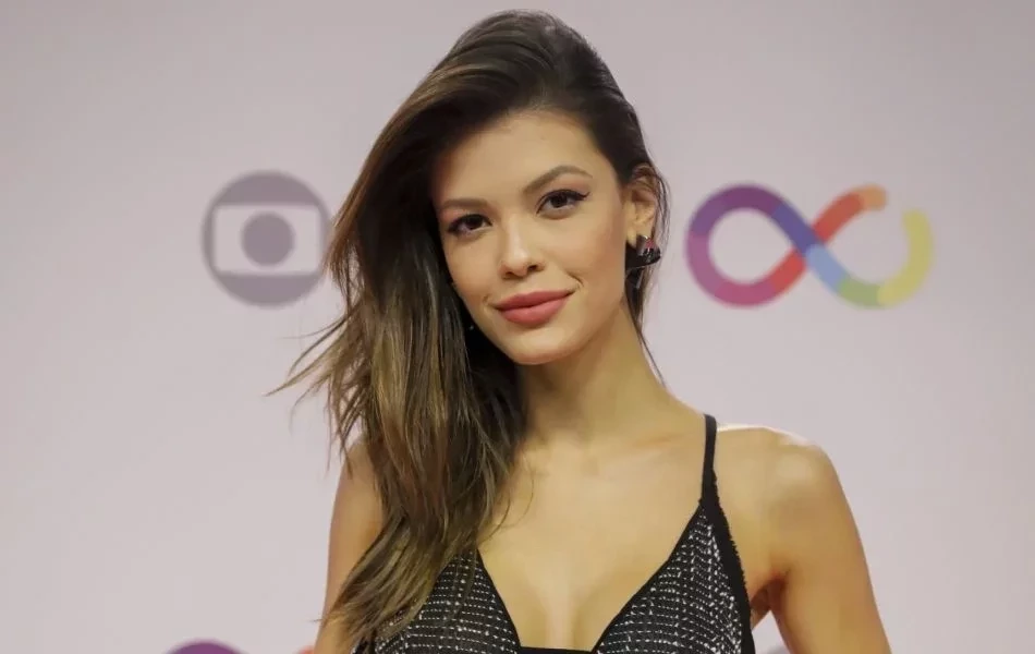 Assumiram! Se surpreenda com famosos que são bissexuais e você não sabia - imagem 117634