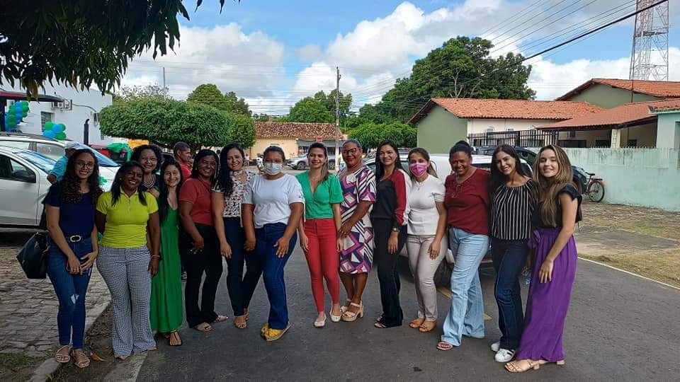 Prefeito João Luiz faz entrega de Veículos para Saúde e Agricultura  - Imagem 6