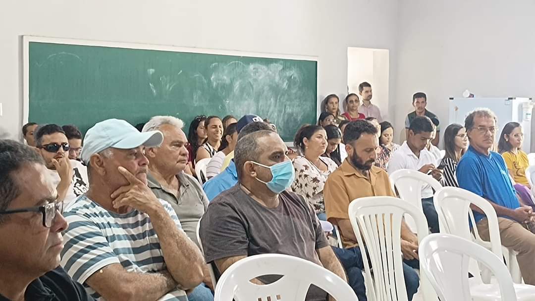 Prefeitura de Monsenhor Gil dá início o Programa Regularização fundiária - Imagem 13