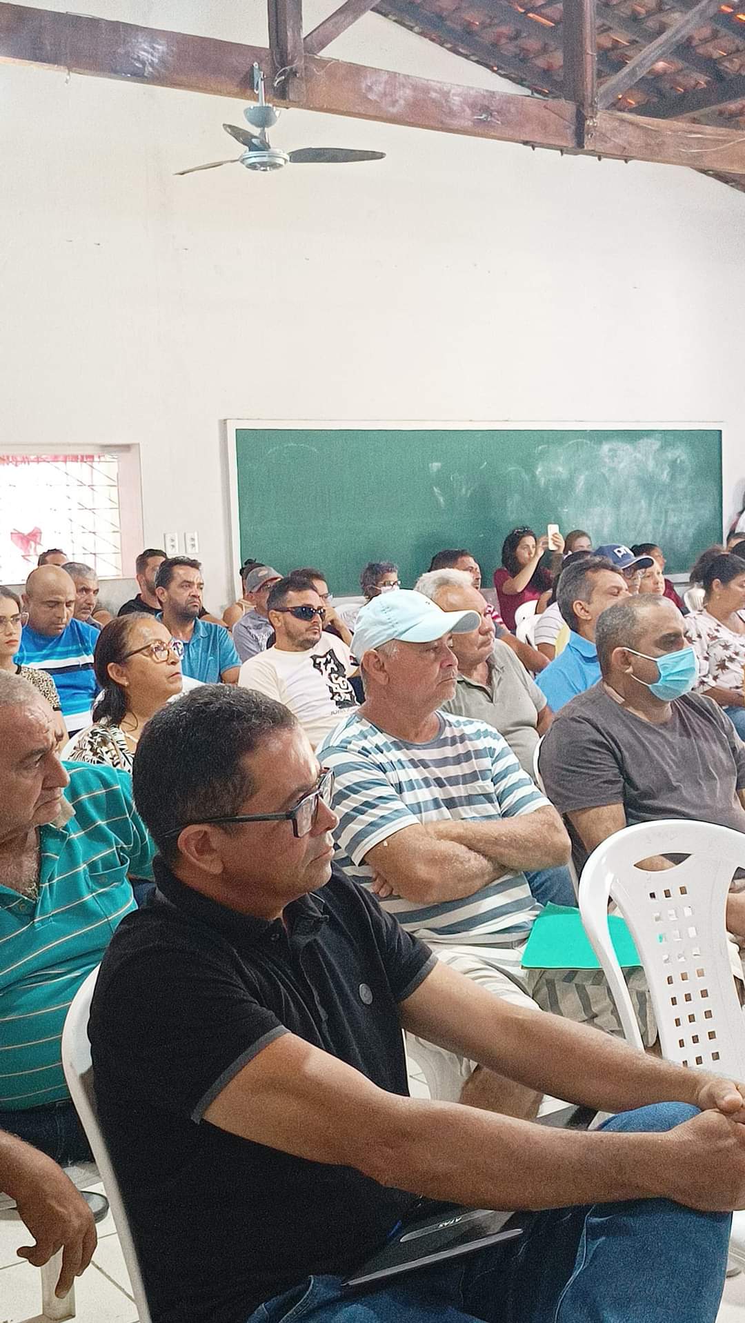 Prefeitura de Monsenhor Gil dá início o Programa Regularização fundiária - Imagem 10