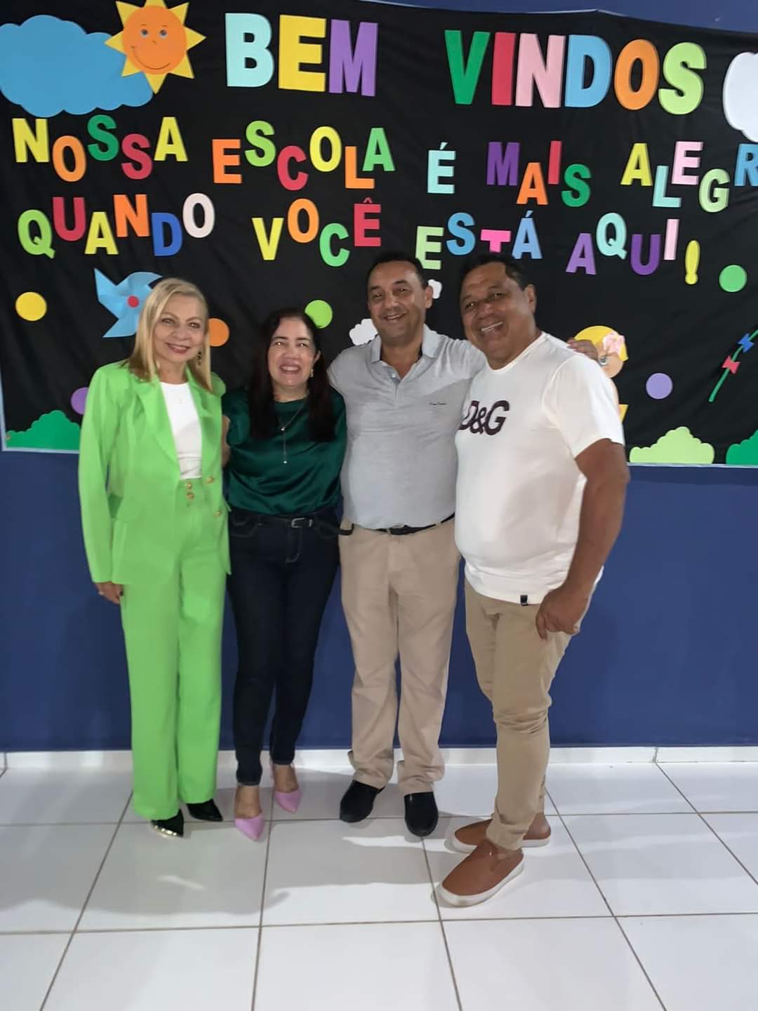 Dr Aristides Reis Pereira lança livro com autógrafos em Monsenhor Gil  - Imagem 6