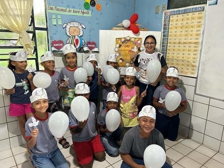 Escolas Municipais de Monsenhor Gil festejam o Dia da Paz nas Escolas 