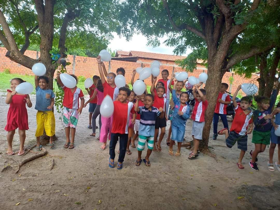 Escolas Municipais de Monsenhor Gil festejam o Dia da Paz nas Escolas - Imagem 14