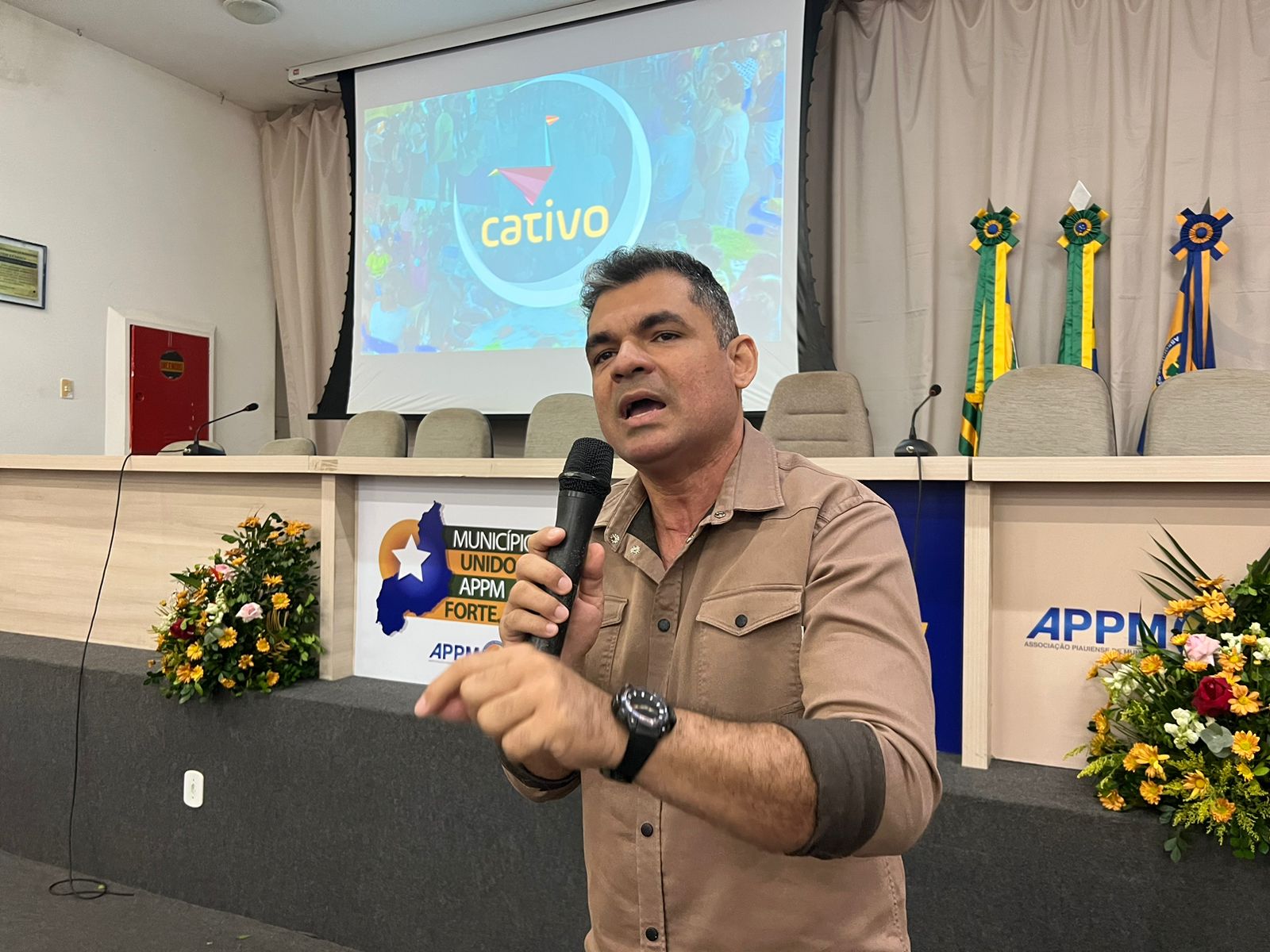 Monsenhor Gil participa de Seminário Sobre a Leis de Incentivo a Cultura - Imagem 9