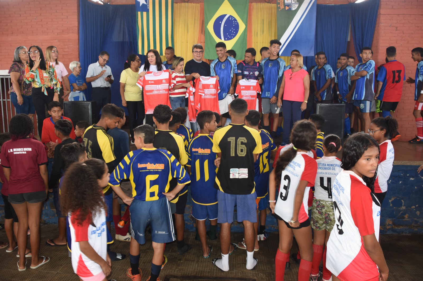 Prefeito João Luiz e Secretária Norma Suely abrem os Jogos Escolares 2023 - Imagem 9