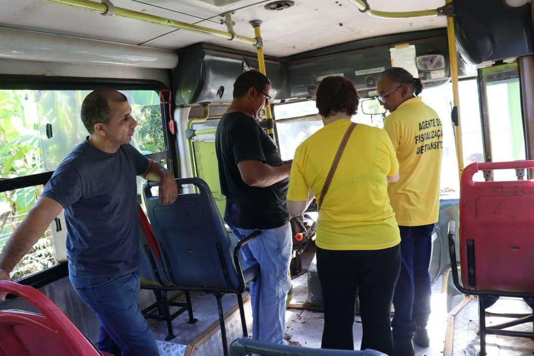 Prefeitura de Monsenhor Gil e Detran em vistoria dos ônibus Escolares  - Imagem 3