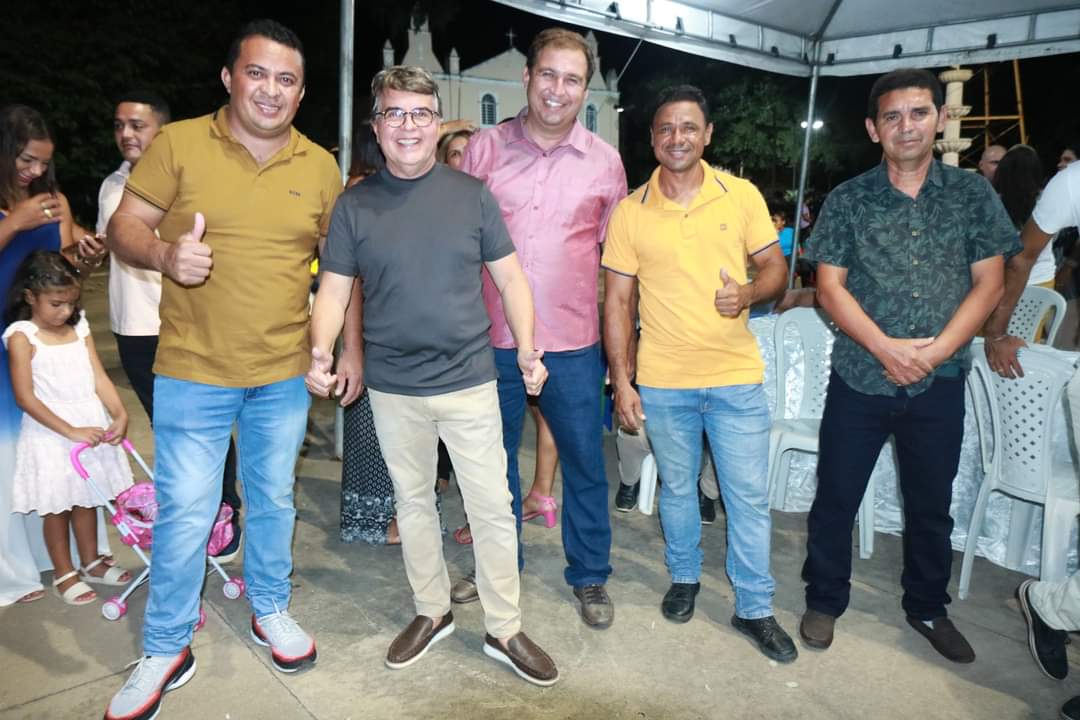 Prefeito João Luiz prestigia 6a noite Festejos de Nossa Senhora de Fátima  - Imagem 11