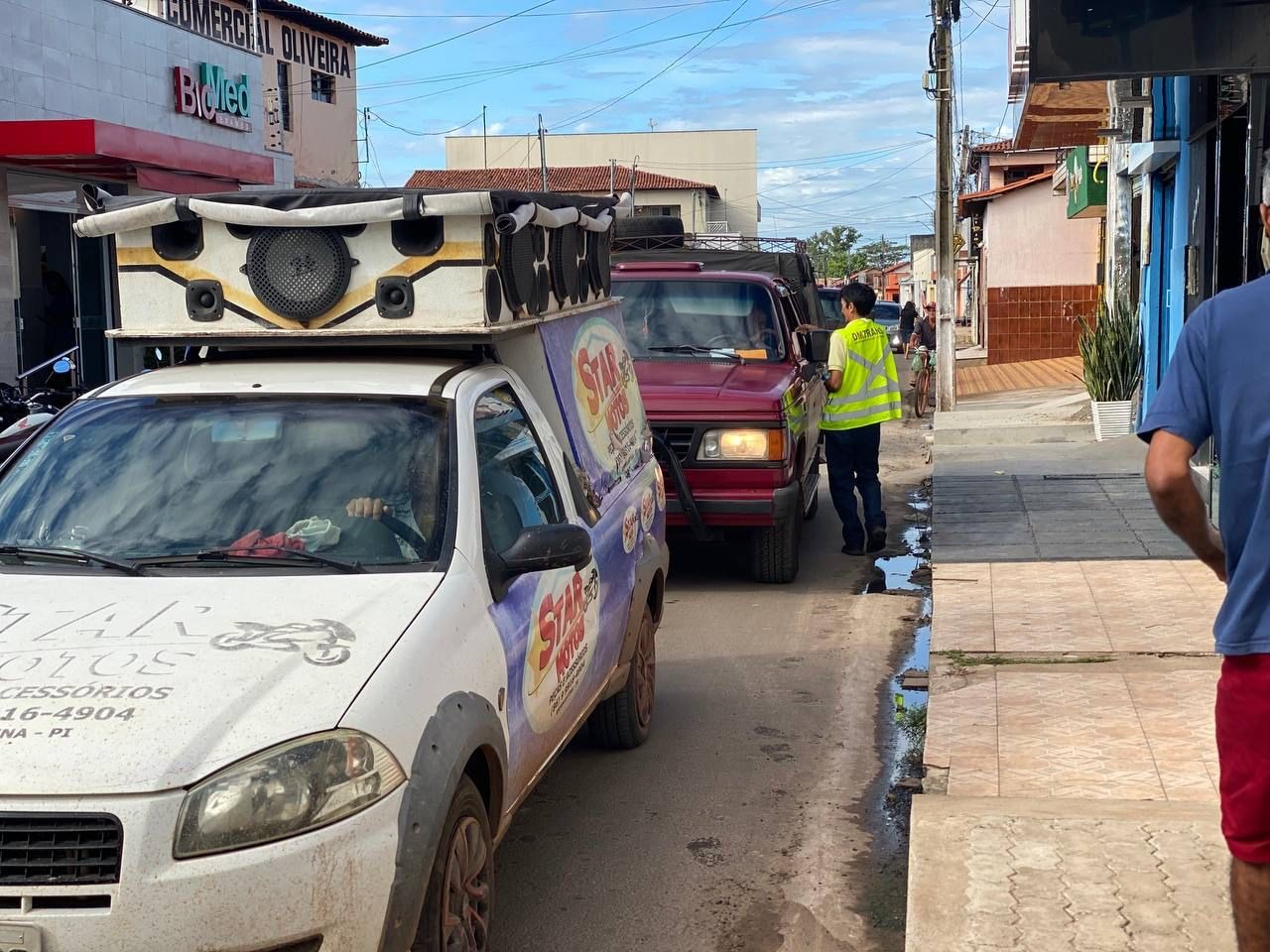 Departamento de trânsito realiza ações educativas do Maio Amarelo - Imagem 2