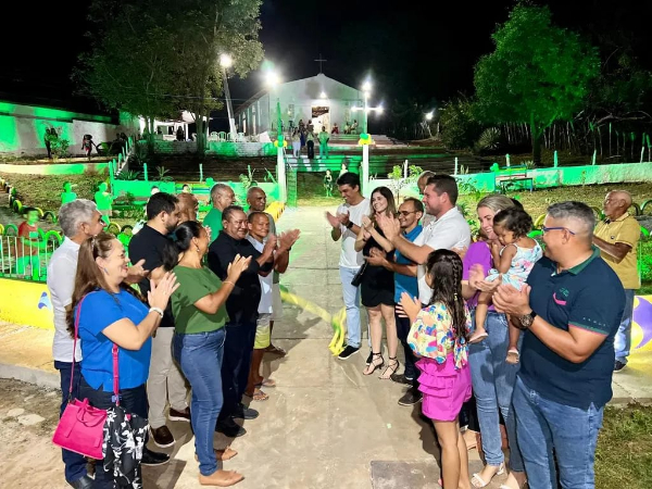 Prefeitura de Angical inaugura praça ecológica na comunidade Novo Horizonte