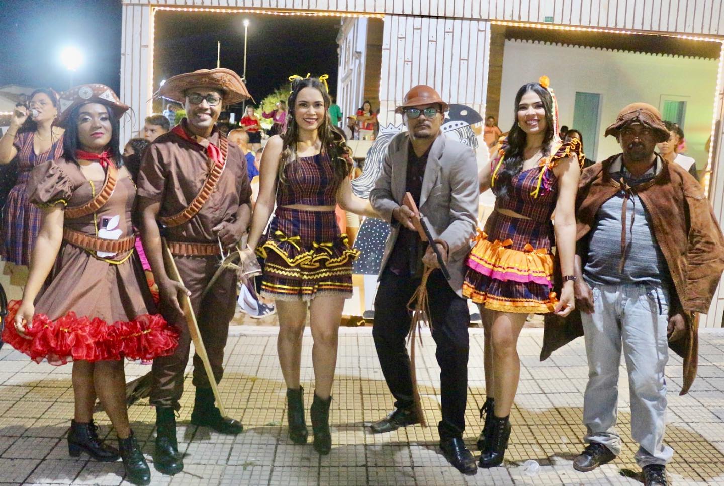 Prefeitura de Oeiras realiza abertura do 13° Arraiá da Semas - Imagem 2