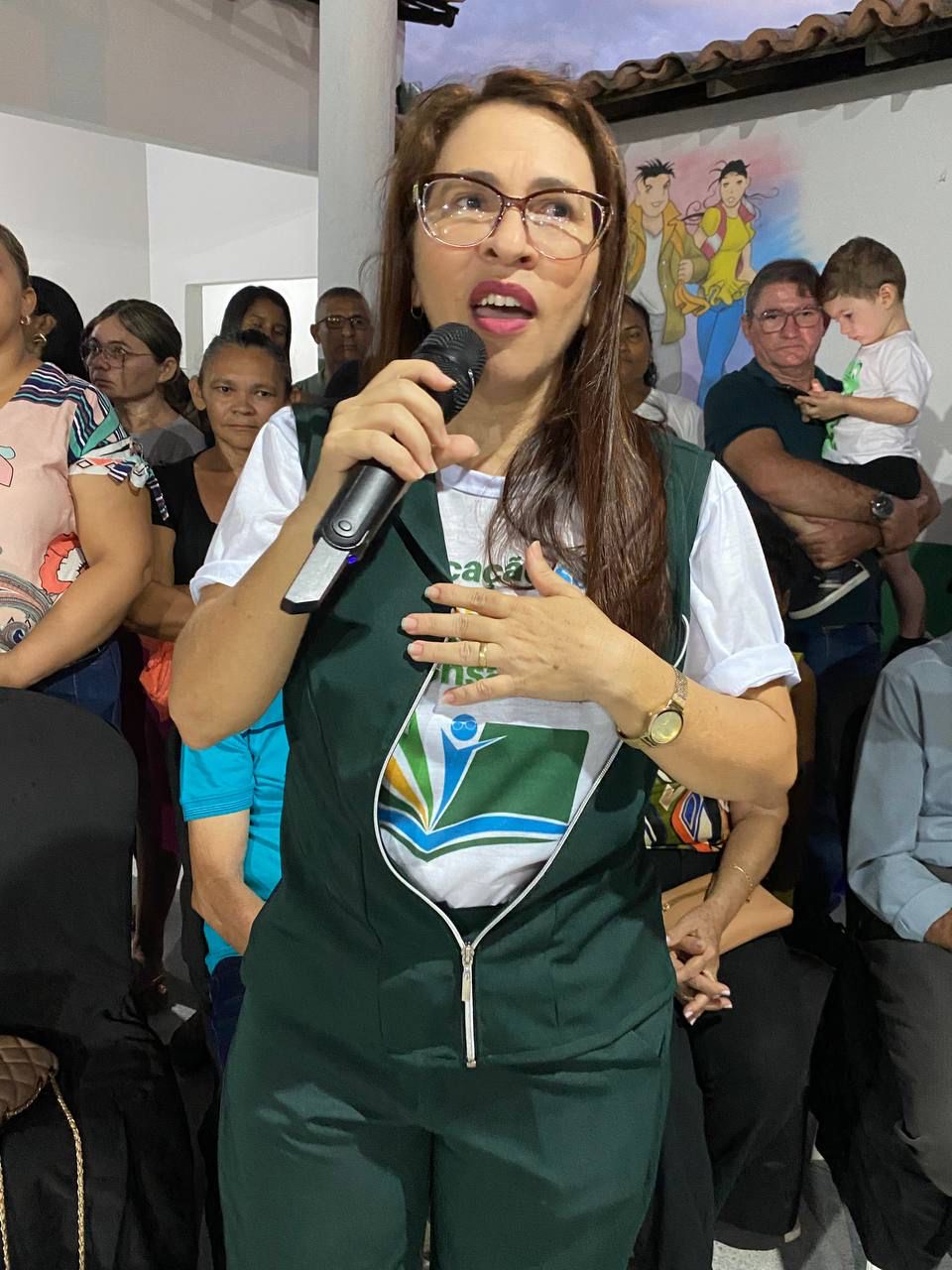 Prefeitura de Esperantina reinaugurou a escola Maria Pinheiro de Castro - Imagem 9