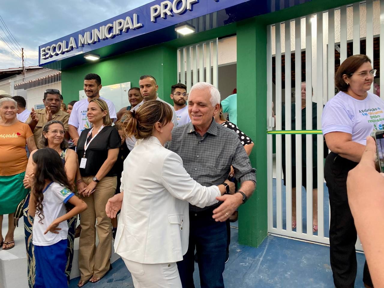 Prefeitura de Esperantina reinaugurou a escola Maria Pinheiro de Castro - Imagem 1