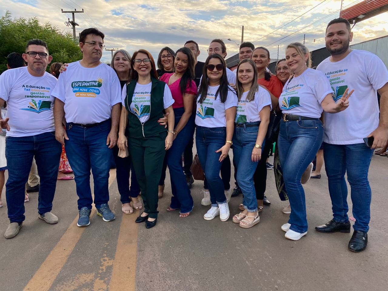 Prefeitura de Esperantina reinaugurou a escola Maria Pinheiro de Castro - Imagem 5