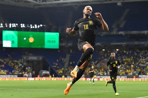 A Seleção Brasileira volta a campo agora na terça-feira | Foto: Pau Barrena \ AFP