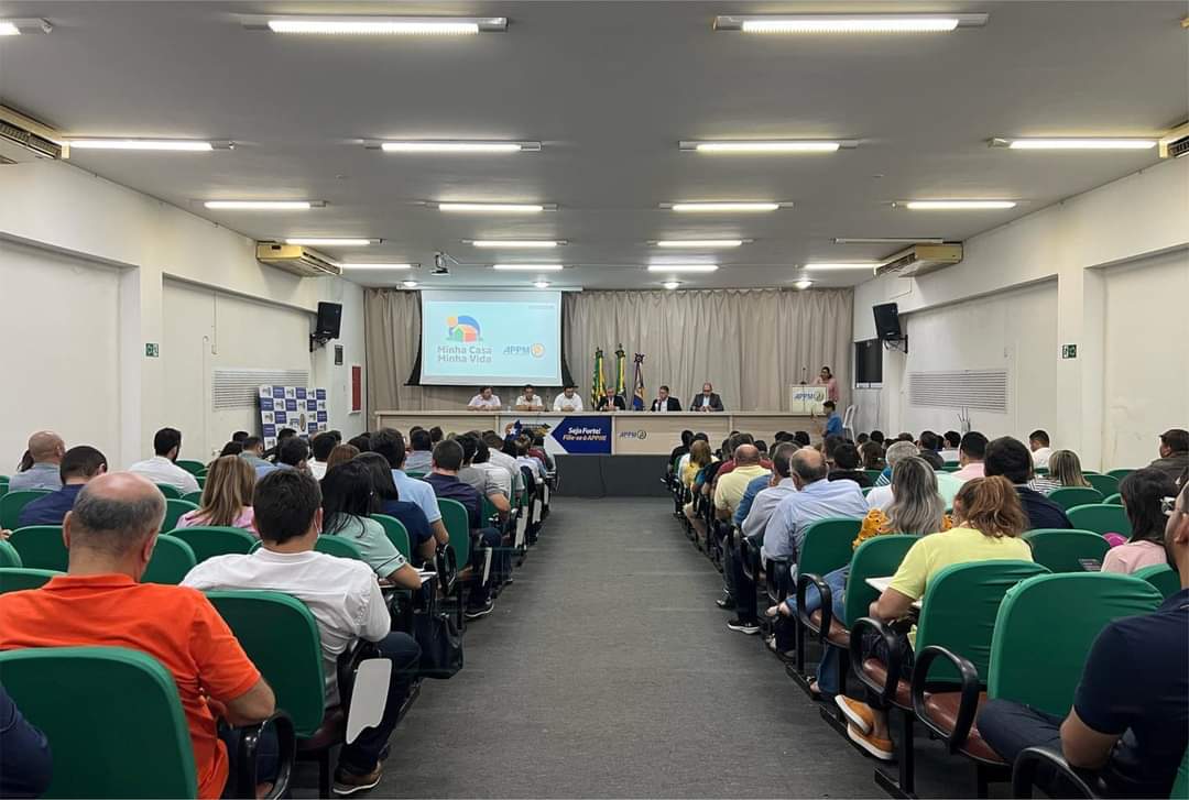 Moradia: prefeito e vice participam de evento na APPM em Teresina  - Imagem 4