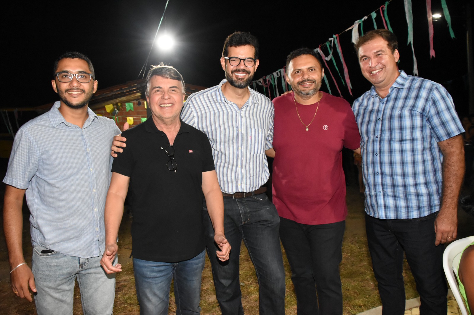 Prefeito João Luiz reúne grupo político aos pés de São Pedro em festejo  - Imagem 5