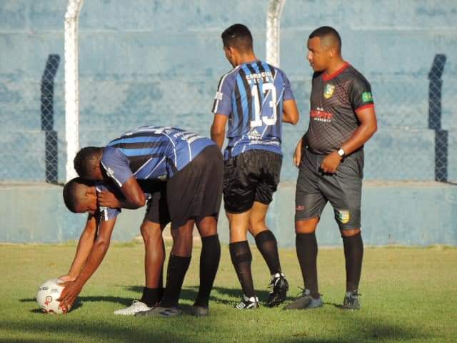 Prefeito João Luiz faz abertura do Torneio de Bairros de Futebol 2023 - Imagem 10