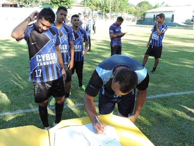 Prefeito João Luiz faz abertura do Torneio de Bairros de Futebol 2023 - Imagem 45