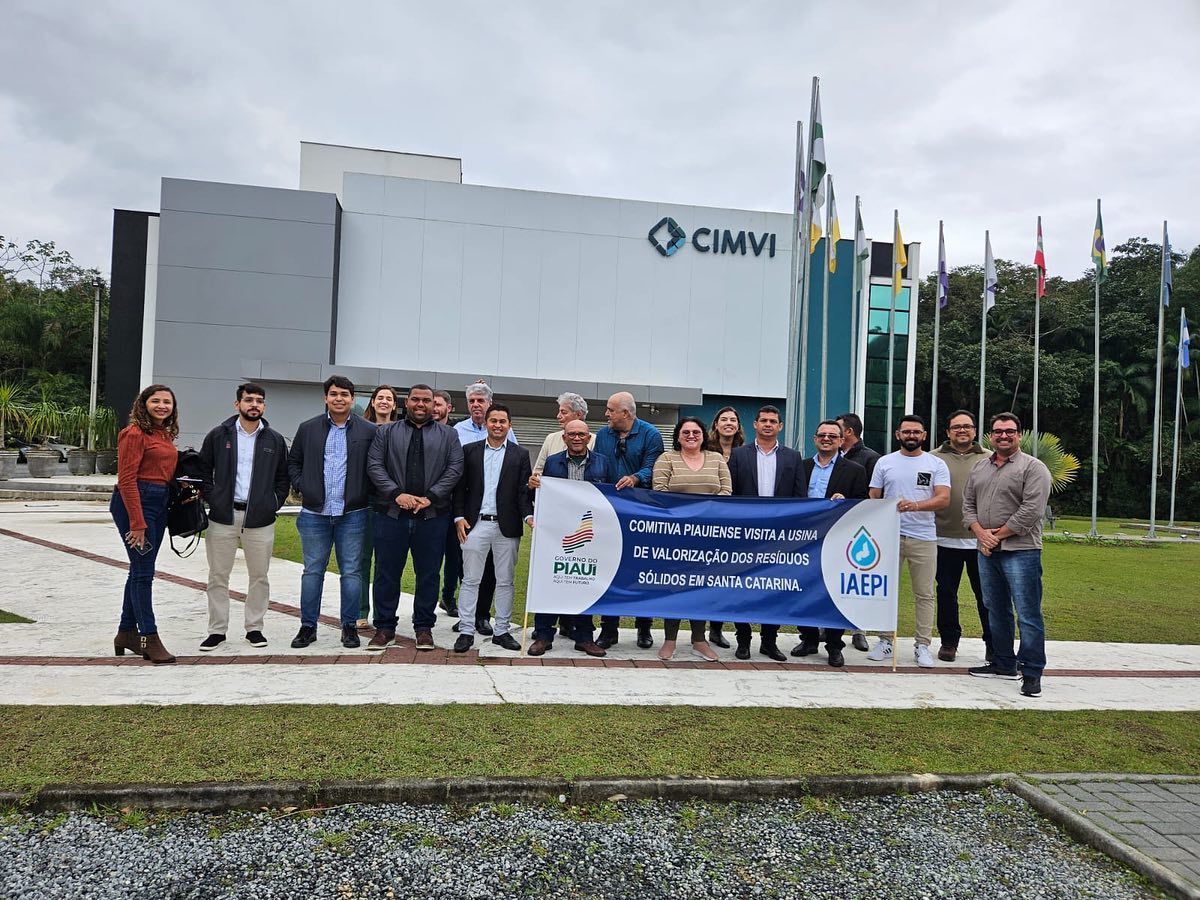 Oeiras integra comitiva e visita usinas de tratamento de lixo no PR e em SC - Imagem 3