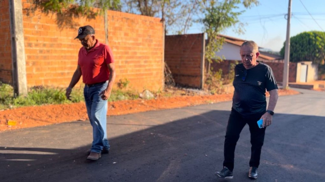 Pavimentação em Progresso: Dr. Wagner Coelho e a Transformação do Bairro Sã