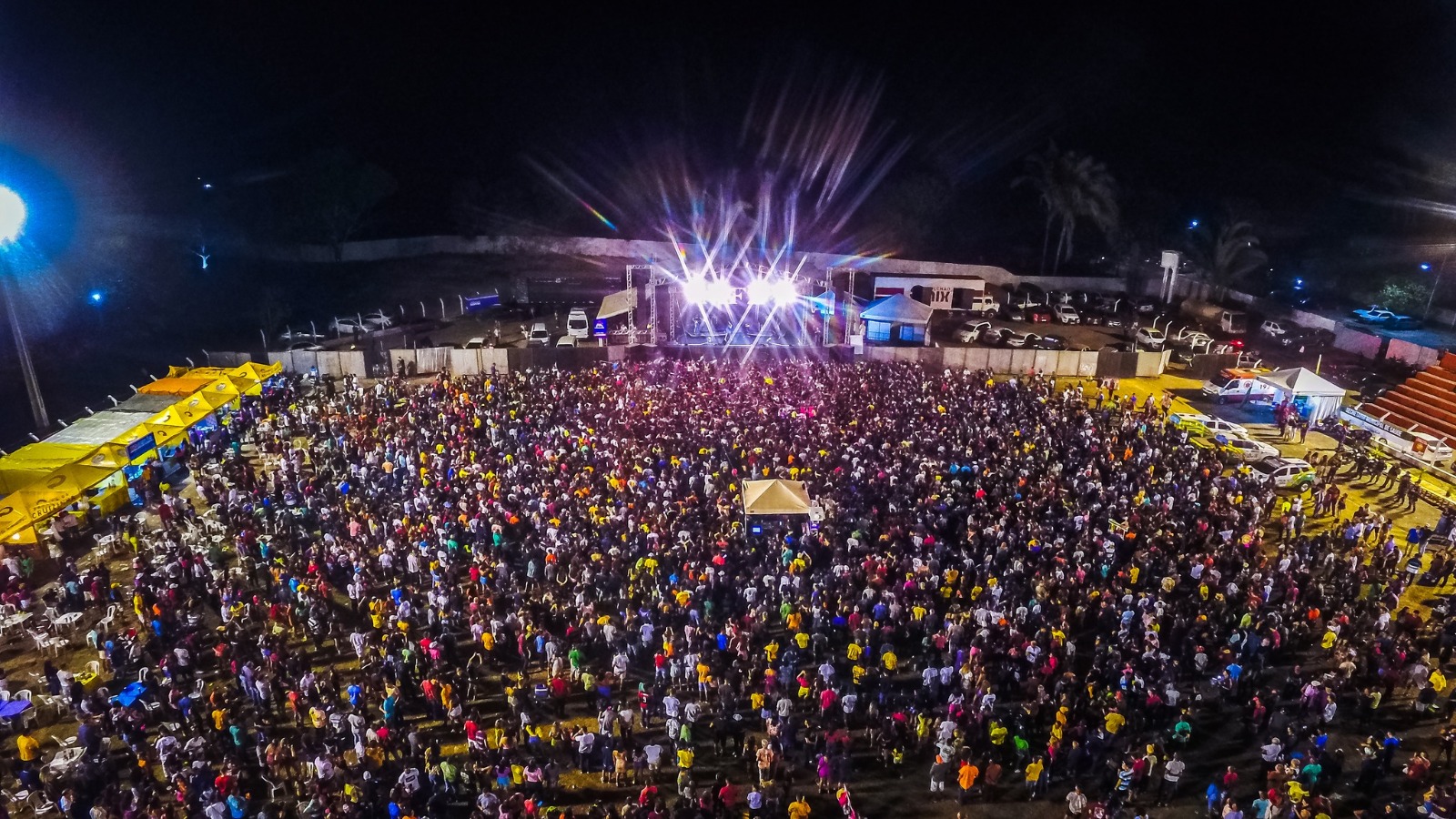 Prefeito reúne equipe e define data da 21a Semana Cultural de Mons. Gil  - Imagem 9