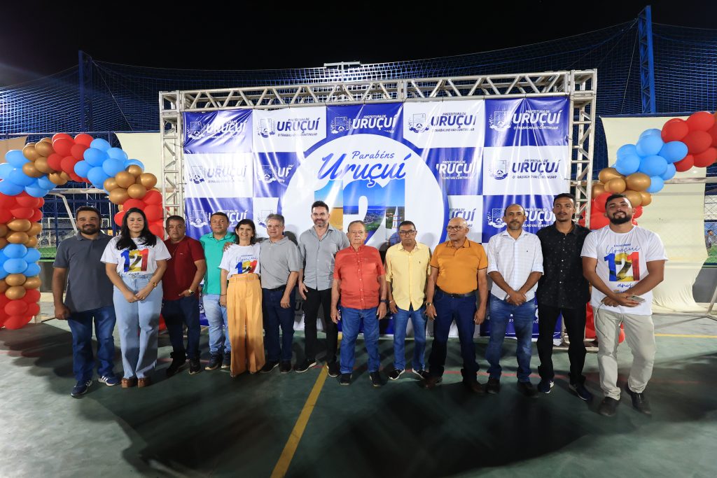 Aniversário de 121 Anos de Uruçuí: Uma Noite de Celebração e Memória - Imagem 1