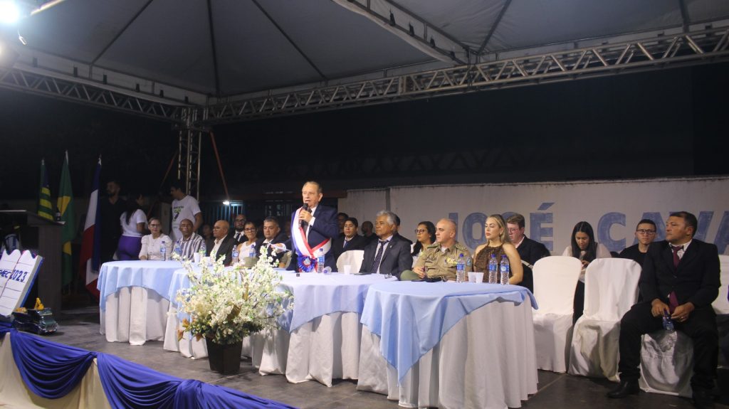 DESFILE CÍVICO EM URUÇUÍ: TRADIÇÃO, HISTÓRIA E RECONHECIMENTO - Imagem 4