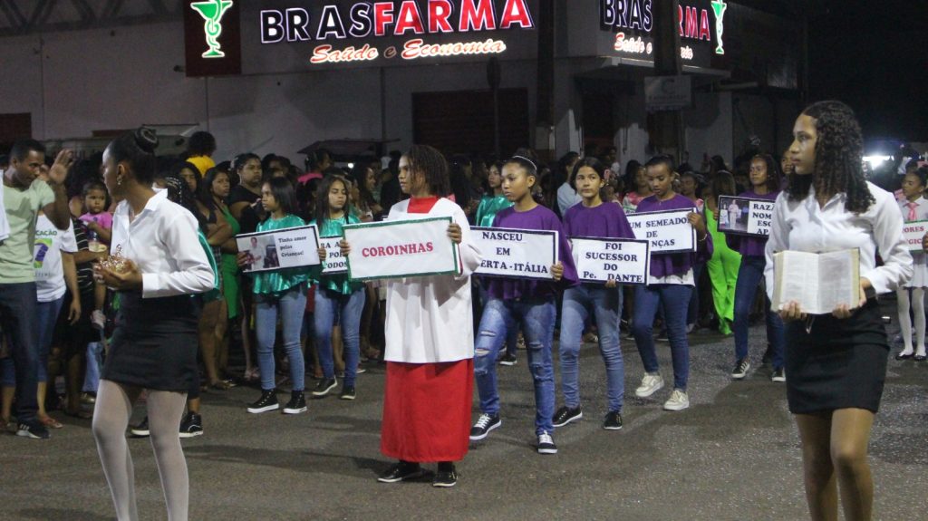 DESFILE CÍVICO EM URUÇUÍ: TRADIÇÃO, HISTÓRIA E RECONHECIMENTO - Imagem 11