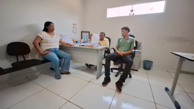 Jovem Atleta de Uruçuí Ganha Oportunidade no Fluminense: Semelt Destaca-se 