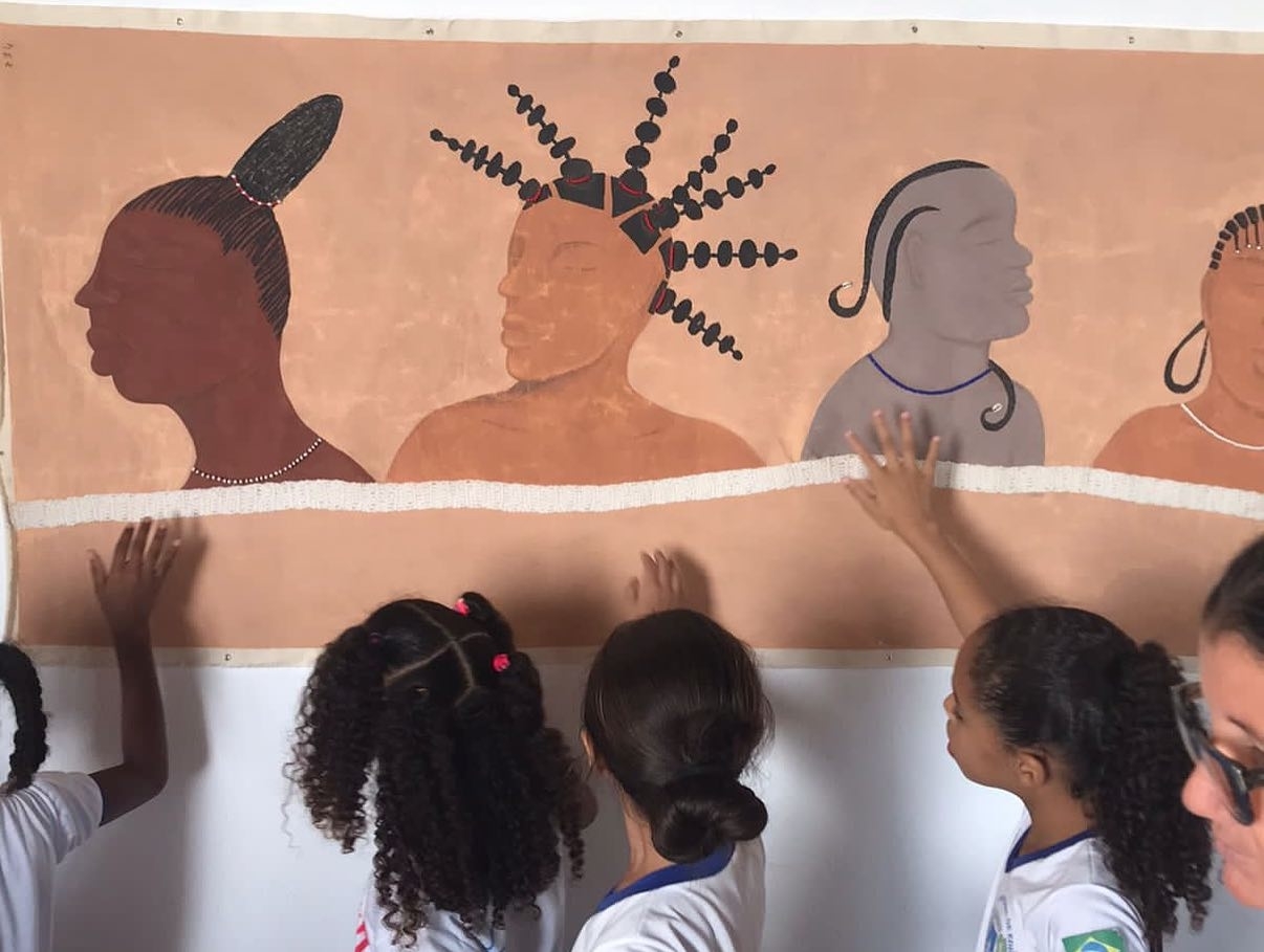 Primavera dos Museus leva alunos a exposição sobre vivências do povo negro