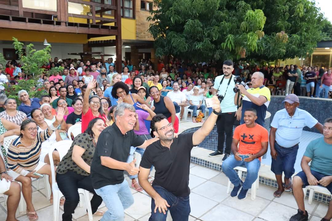 Prefeito João Luiz apresenta a pré candidatura a prefeito de Evandro Abreu - Imagem 19