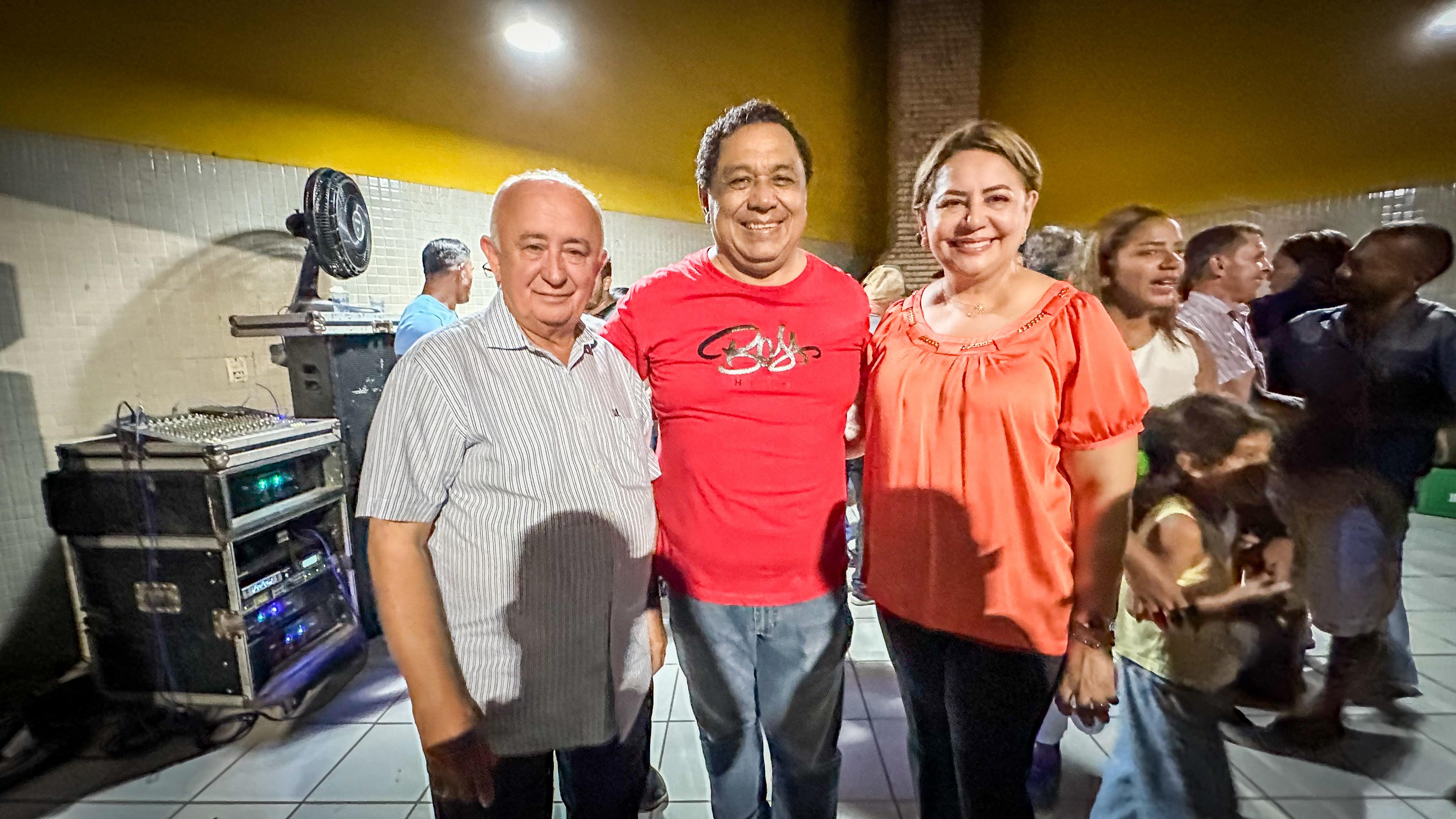 Prefeito João Luiz apresenta a pré candidatura a prefeito de Evandro Abreu - Imagem 9