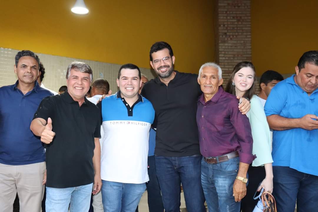 Prefeito João Luiz apresenta a pré candidatura a prefeito de Evandro Abreu - Imagem 17