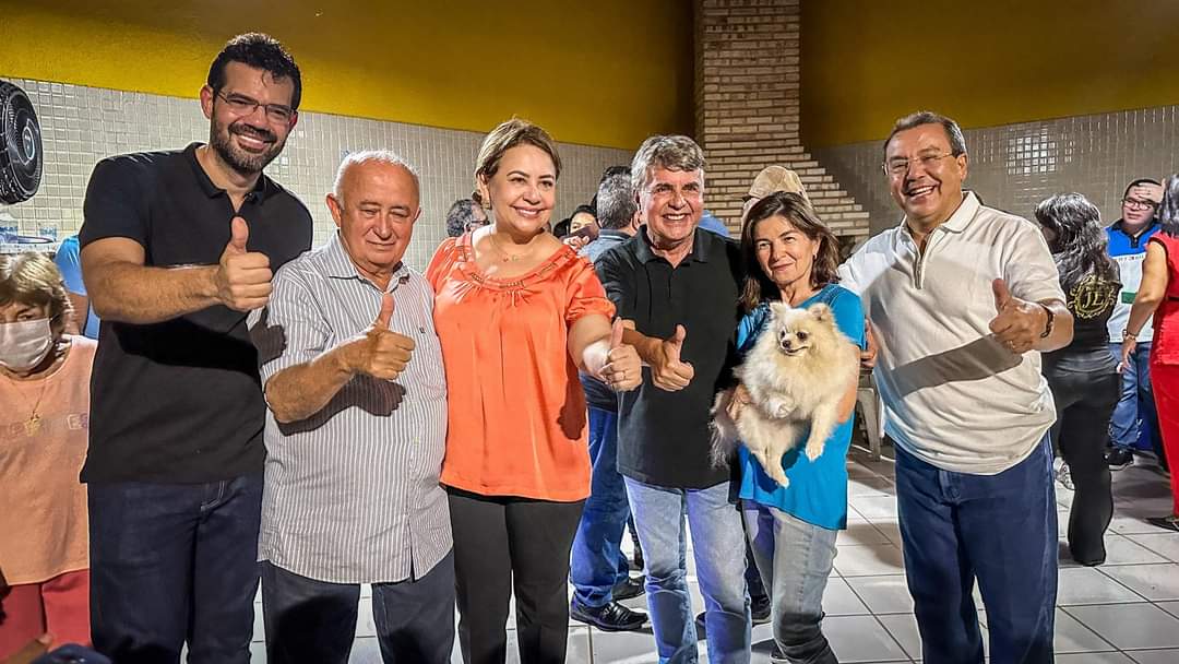 Prefeito João Luiz apresenta a pré candidatura a prefeito de Evandro Abreu - Imagem 4