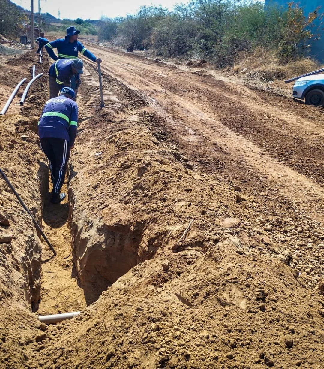 Com investimentos do SAAE, Oeiras ganha mais 1,2 km de rede de água em 2023