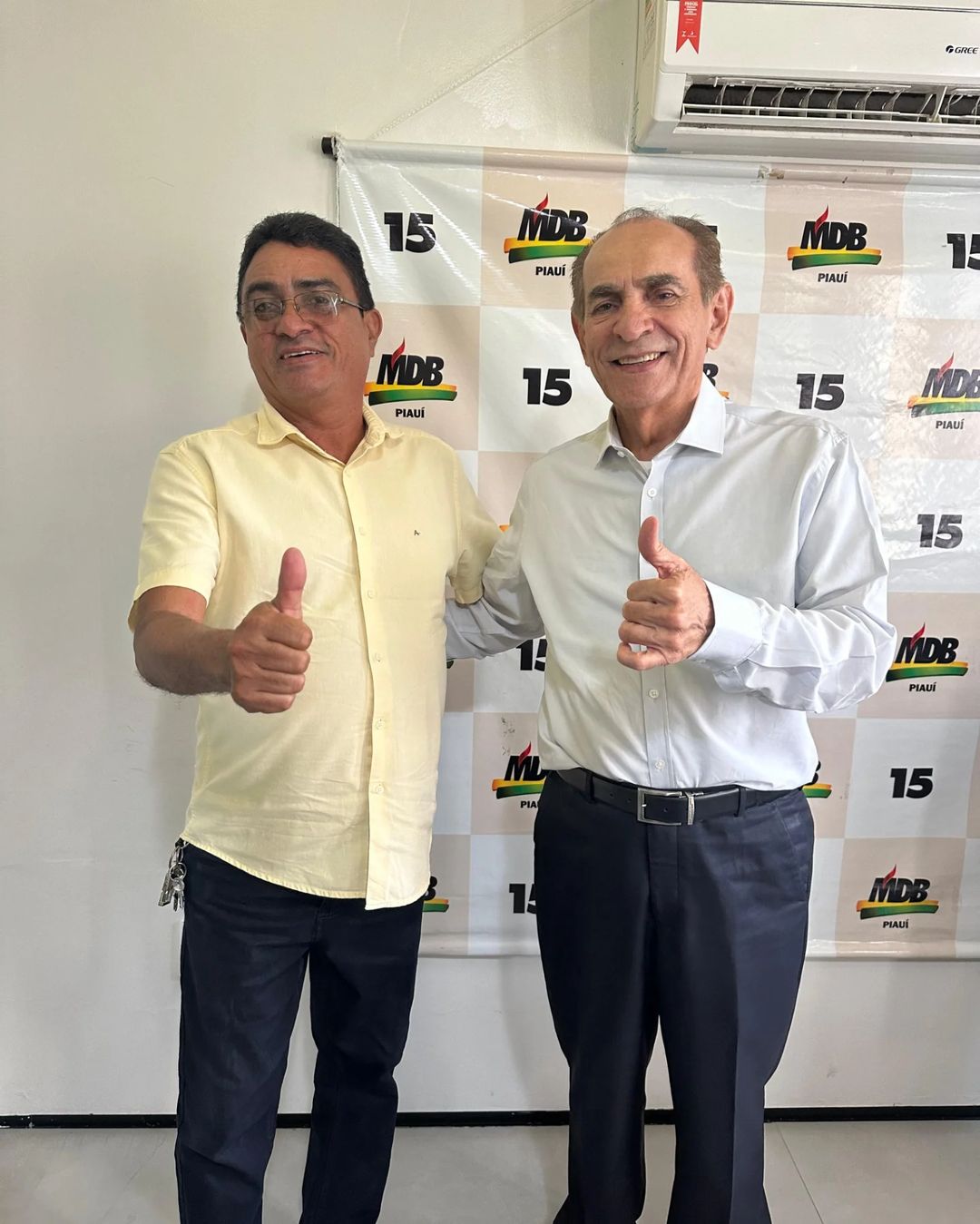 Pref. Marcelino Almeida e irmão eleito se reúne com senador Marcelo Castro