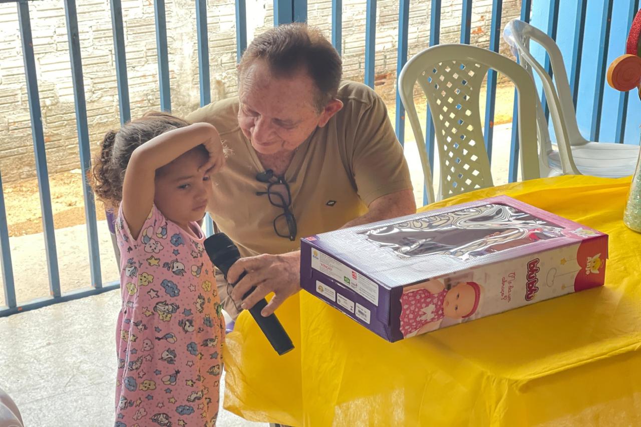 Centro Educacional Padre Pequeno Realiza Dia do Cabelo Maluco e Mochila Mal