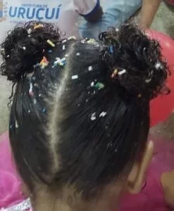 Centro Educacional Padre Pequeno Realiza Dia do Cabelo Maluco e Mochila Mal - Imagem 2