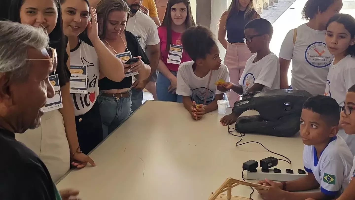 Escolas municipais de Oeiras apresentam projetos de robótica na UFPI - Imagem 5