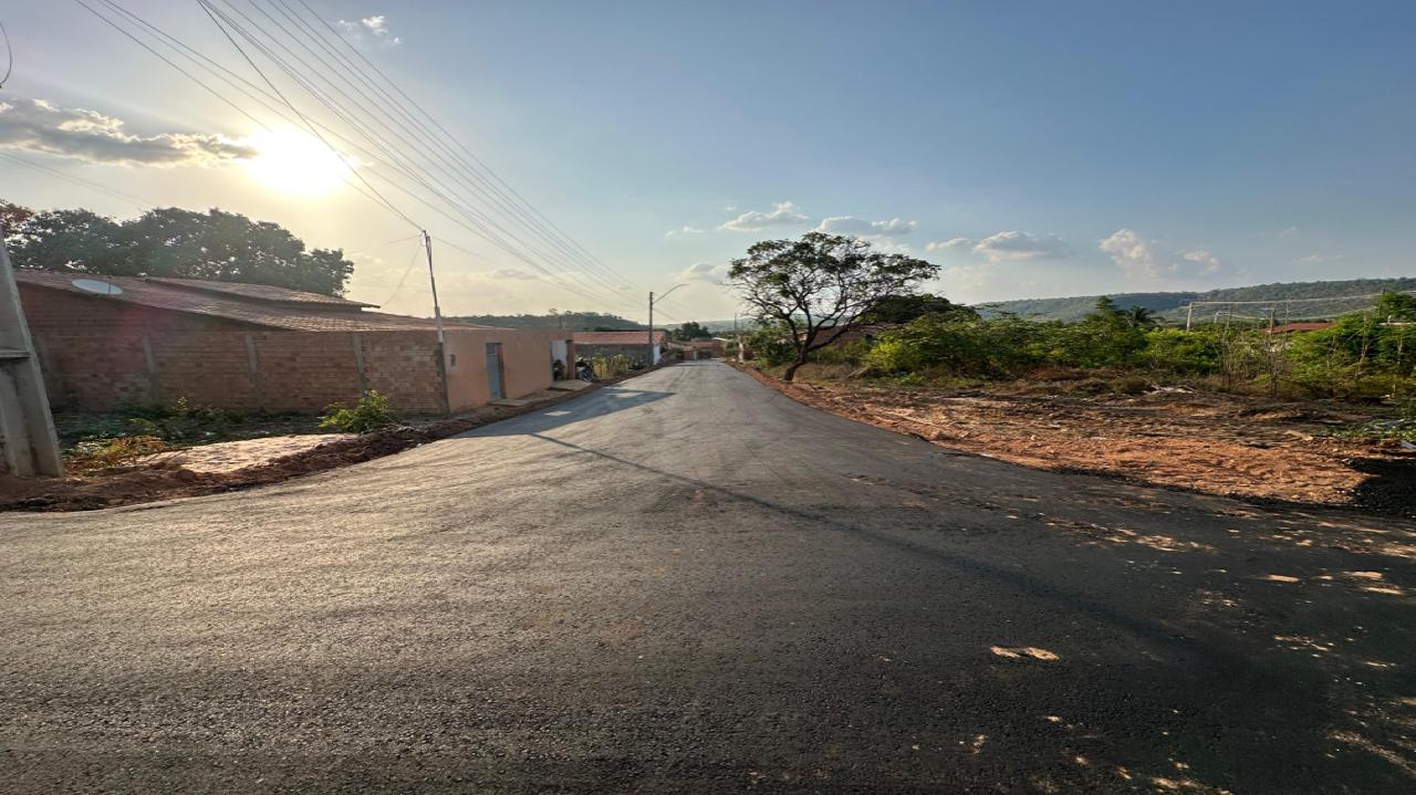 Prefeitura de Uruçuí intensifica obras de asfaltamento no Bairro Areas