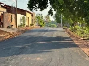 Prefeitura de Uruçuí intensifica obras de asfaltamento no Bairro Areas - Imagem 4