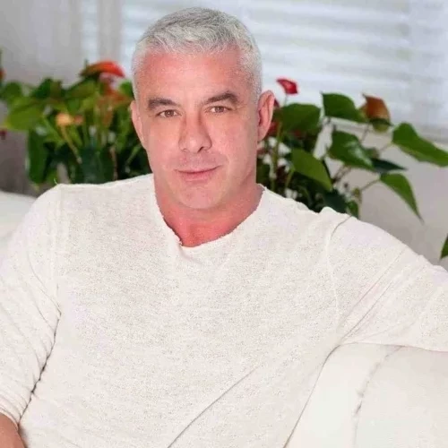 Descubra quais os famosos que estão disputando as eleições - imagem 124128