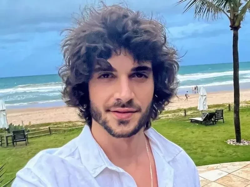 Além de Fiuk, conheça outros famosos que têm fama de serem 'dotados'  - imagem 125812