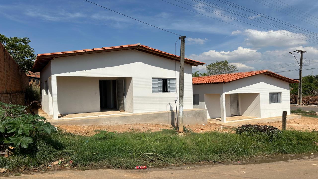Entrega de 10 Casas Pelo Programa de Melhoria Habitacional Transforma Vidas