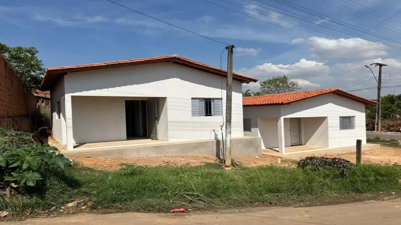 Entrega de 10 Casas Pelo Programa de Melhoria Habitacional Transforma Vidas - Imagem 1