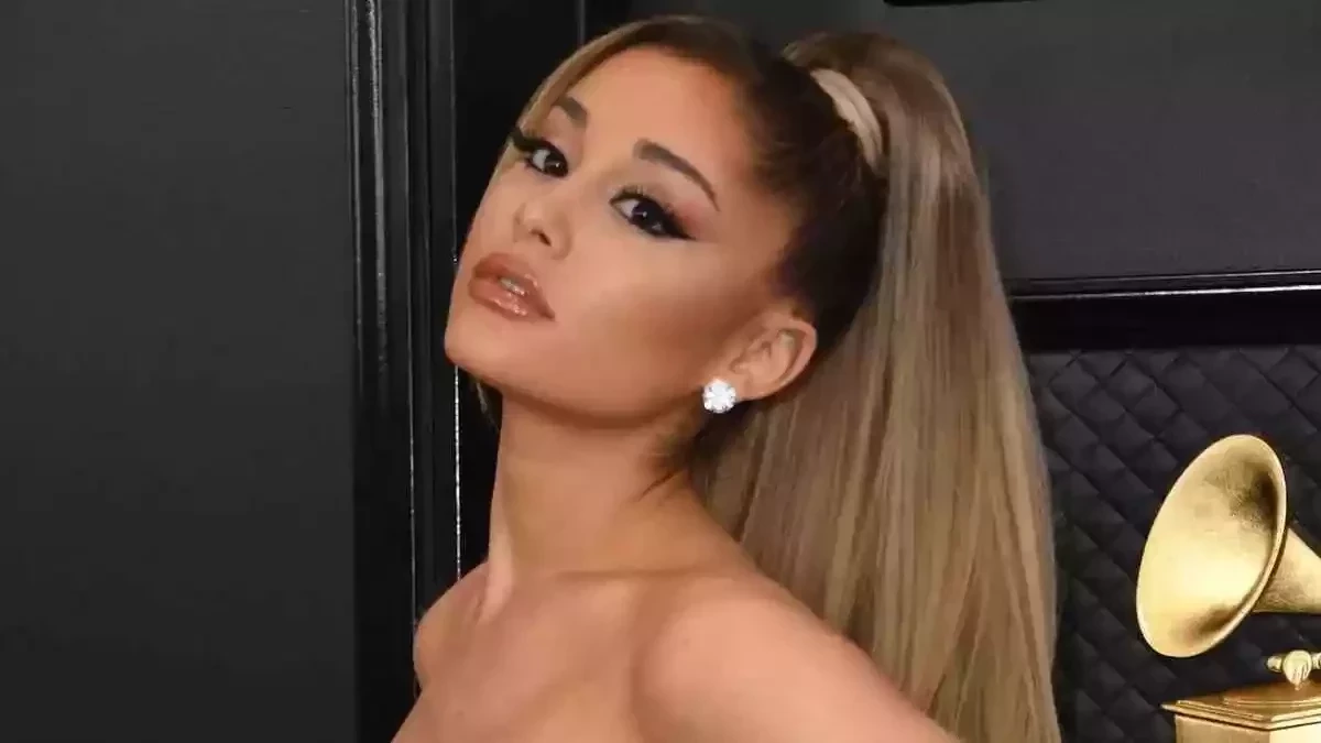 Os presentes mais bizarros que os famosos ganharam de seus fãs - imagem 126078