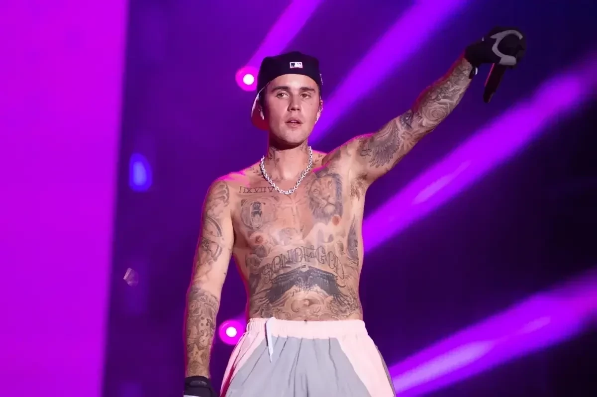 Os presentes mais bizarros que os famosos ganharam de seus fãs - imagem 126082