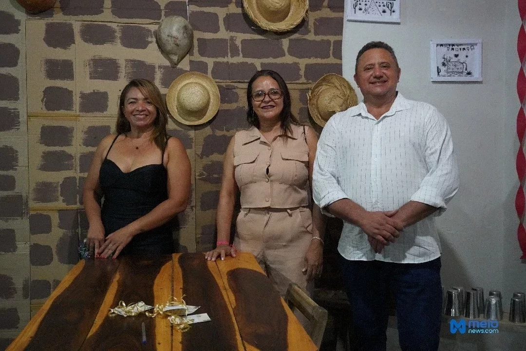 Professora Elisângela /Professoras Hildessandra / Prefeito Miguel Rodrigues